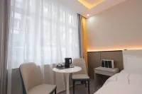 Changchun Mango Hotel (Dama Road Xintiandi Shopping Park)