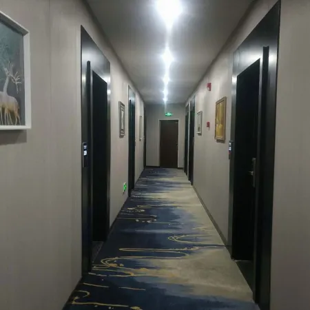 Yingshan Wandi Celebrity Hotel
