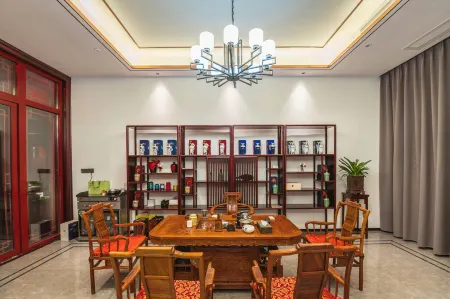 Sheqi Dongming Inn Отели рядом с достопримечательностью «Sheqi Shanxi and Shaanxi Hall»