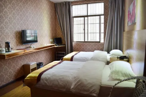 Luding Tianyu Hotel Hotel a Mouding