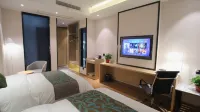 GreenTree Zhixuan Hotel (Danyang Wuyue Plaza)