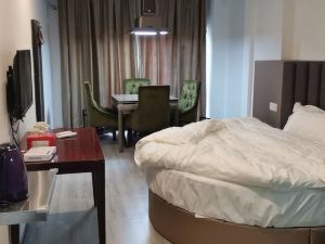 Changshalongge Hotel