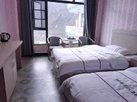 Chabu Kelai Hotel Hotels in Zayu