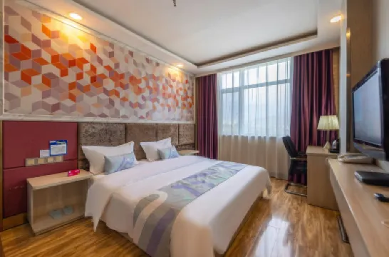Yuexiang Hotel (Xining Bayi East Road Tuanjieqiao Branch) Hotels in Wuyue Plaza/Zhonghui Wanda Plaza