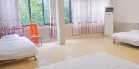 Luodian Xinhe Hotel فنادق في لوى ديان
