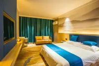 Moya Boutique Hotel (Tongxu People's Hospital North Hospital) Hotels in Tongxu
