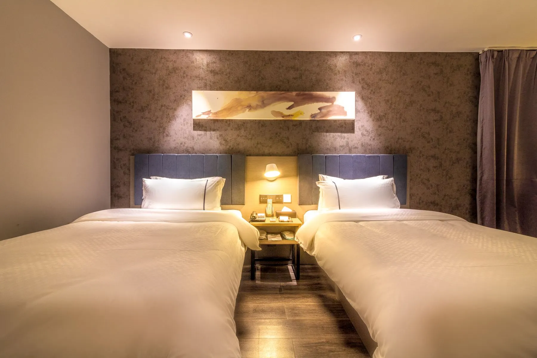 Homeinn Ease Hotel (Guangzhou Luoxi Bridge Xiajiao Subway Station) Kamar Photos