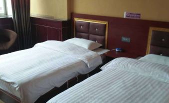 Yongdeng Yongheyuan Hotel (New Century Building Materials Market Shop)