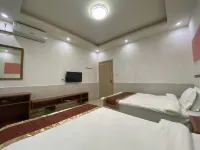 Shehong Station Hotel - Pet friendly