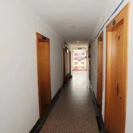 Station hotel