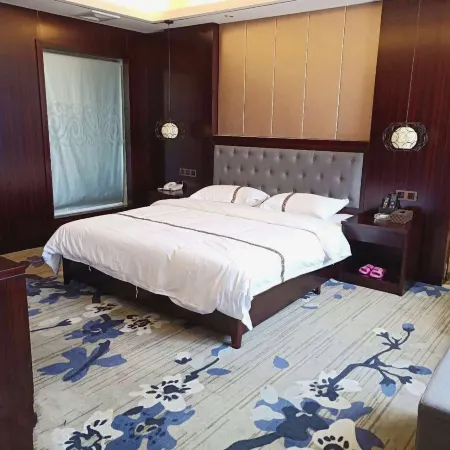 Pingjiang Legend Club