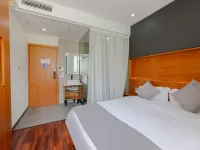 Zsmart Hotel (Shanghai Zhangjiang Park Jinke Road Subway Station) Hotels near Pudong