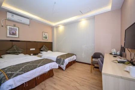 Lezhi Chuanchi Hotel Отели рядом с достопримечательностью «Tonglv Passenger Transport Terminal»