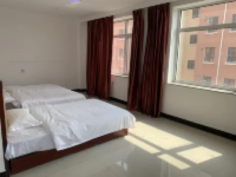 Jiatianxia Business Hotel