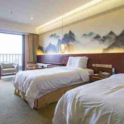 Donghai Forest Hot Spring Resort Rooms