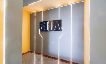 EHA Gaming Hotel (Wuxi Sumiao Metro Station Branch)