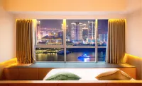 Nanchong Rezen Yashe Hotel (Wanda Plaza) Hotels in Wangfujing Shopping Center/Nanchong Financial Plazz