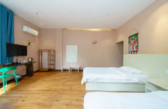 Stylish Jing Ethnic Homestay (Golden Beach on Wanwei Island)