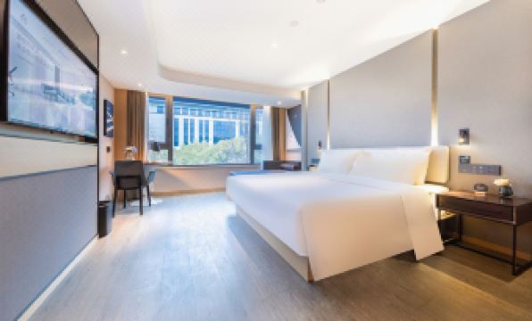 Atour Hotel, leqiao subway station, Guanqian Street, Suzhou
