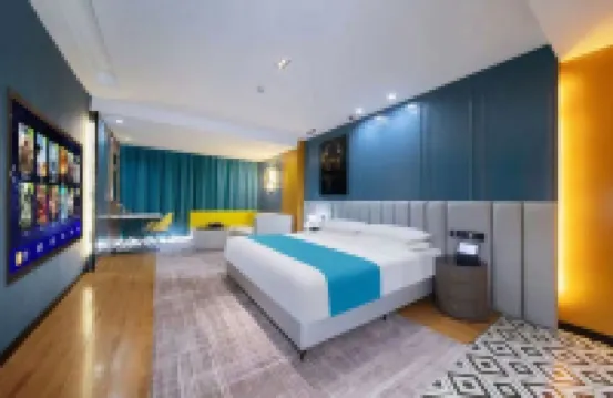 昆明瀾灣智慧大酒店（萬科魅力之城廣衞地鐵站店）