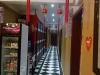 Tongren Zhuoyue Hotel - Park Yeri