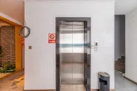 Biyang Leju Hotel Hotels in Biyang