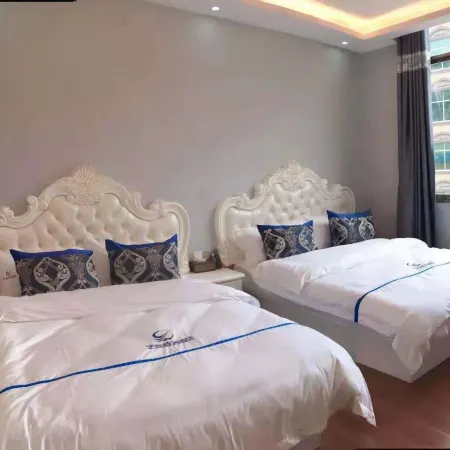 Funing Yishang Business Hotel