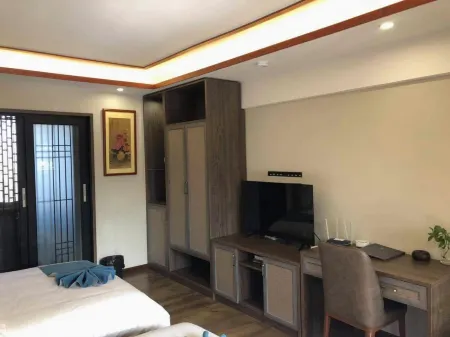 Tonghai Yuanheng Inn Отели рядом с достопримечательностью «Tonghai Confucian Temple»