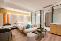Happy Inn Hotel (Xuchang Gaotie Dongzhan) Hotel in zona Xuchang University