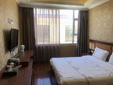 Jiuzhi Doba Holiday Hotel