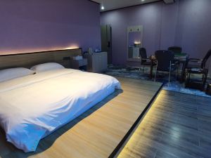 Tangchi Longwei Hot Spring Hotel