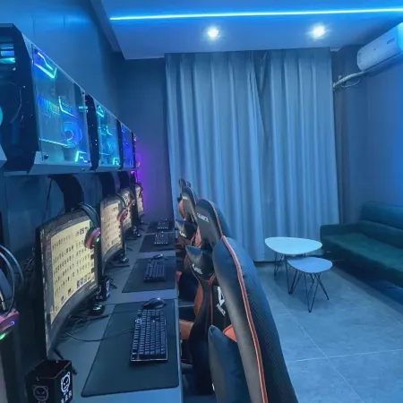 Bangtao Bear E-sports Hotel