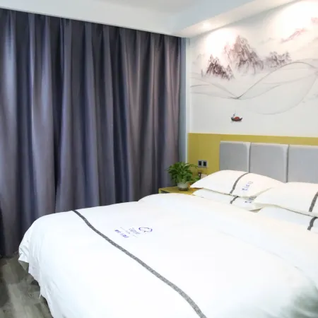 Home Inn Baiyun Hotel (Kashgar Yecheng Kahe East Road)
