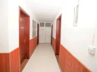 Zhoukou Ruixiang Hotel