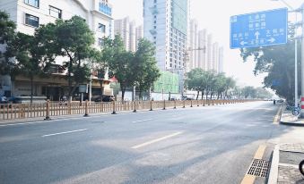 Junyi Chain Hotel (Jinzhong Impression City) - Housity