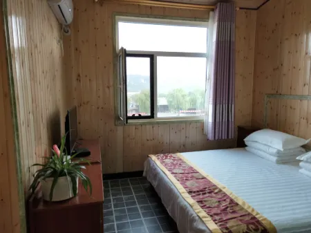 Courtyard Inn-Lingshi Отели рядом с достопримечательностью «Chinawang Museum»