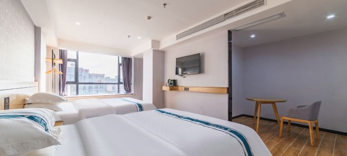 Lingshan Glass Hotel Hotels in Lingshan