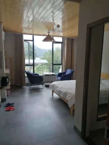 石牛山山裡人民宿