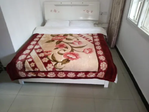 Maoxian Errongkexi Business Inn