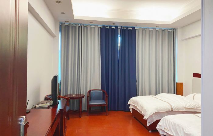 Dijing Holiday Inn