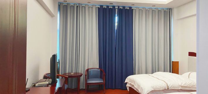 Dijing Holiday Inn Hotels in Nan County