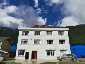 Kangding Yala Township Ram Inn