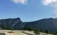 Yinjiang Four Seasons Farm