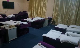 Laixi Yuanrun Business Hotel