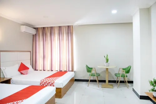 Mengzhiwan Holiday Hotel - موقف سيارات