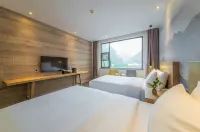 Minshan Grand Hotel