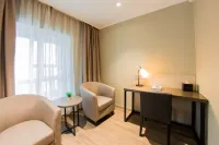 Homeinn Plus Hotel (Shenyang Shenbei University Town Shenbei Huaqiang Square) Hotel in zona Shenyang Aerospace University