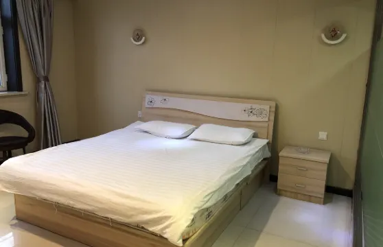 黑山縣大樓旅社