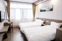 Fusheng Xianju Hostel Hotels near Dinghu Peak