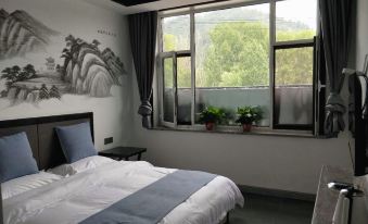 Wutai Mountain Yangji Oat Noodle Village Hotel
